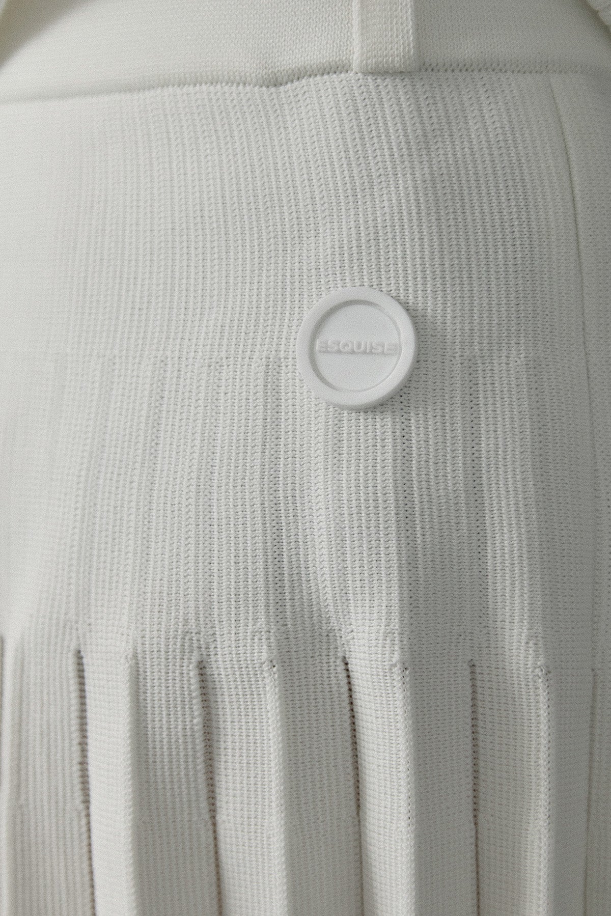 RECYCLED SMOOTH-KNIT PLEATS