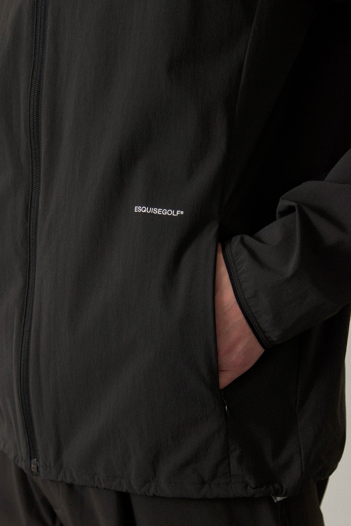 LIGHTFORM ZIP JACKET