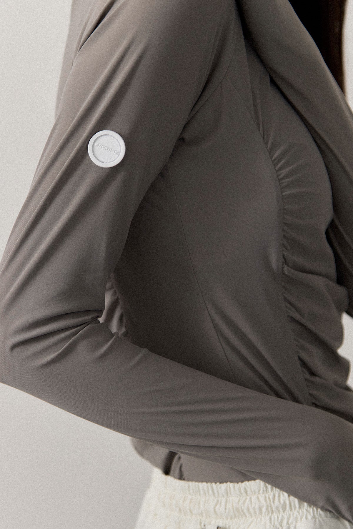 MOCKNECK GATHER TOP