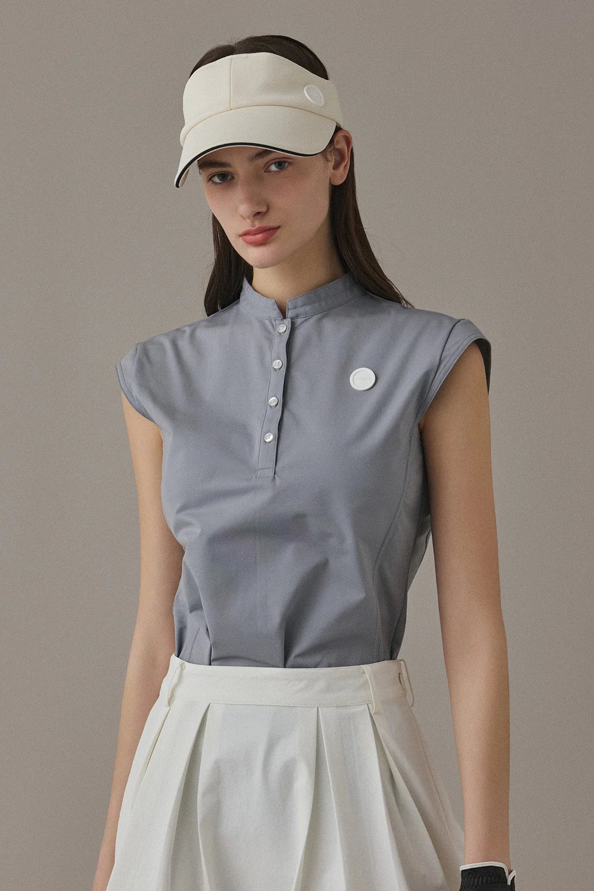 AIRY SLEEVELESS TOP