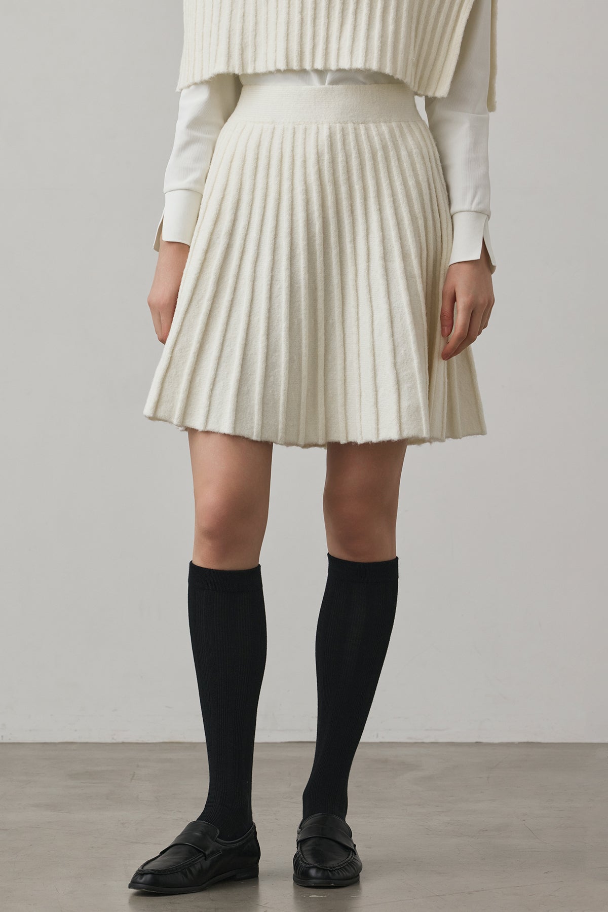 ECO-KNIT PLEATS SKIRT