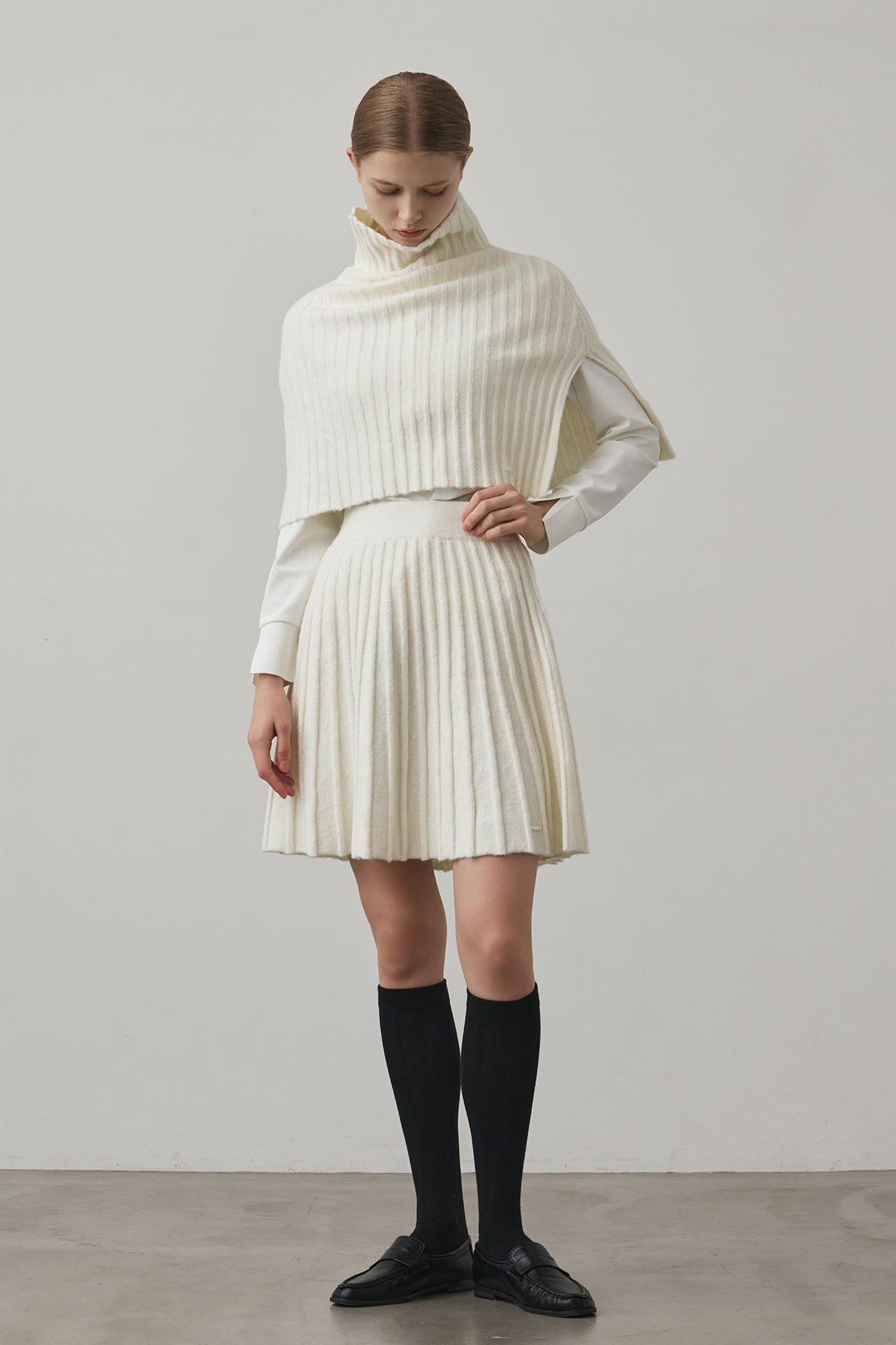ECO-KNIT PLEATS SKIRT