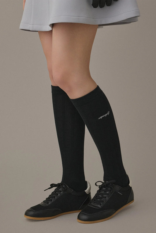 RIBBED HIGH SOCKS