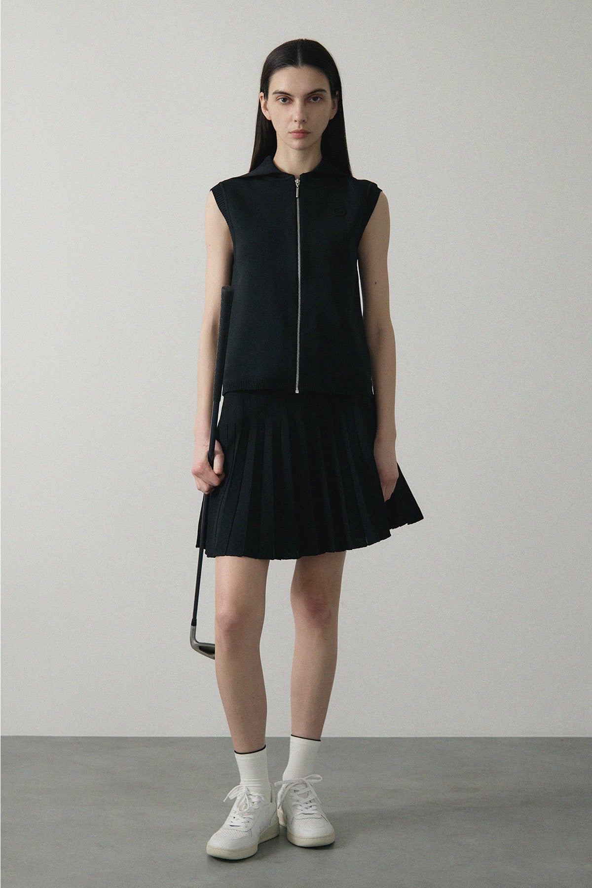 RECYCLED SMOOTH-KNIT VEST