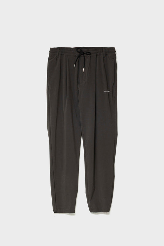 LIGHTFORM SLIM JOGGERS