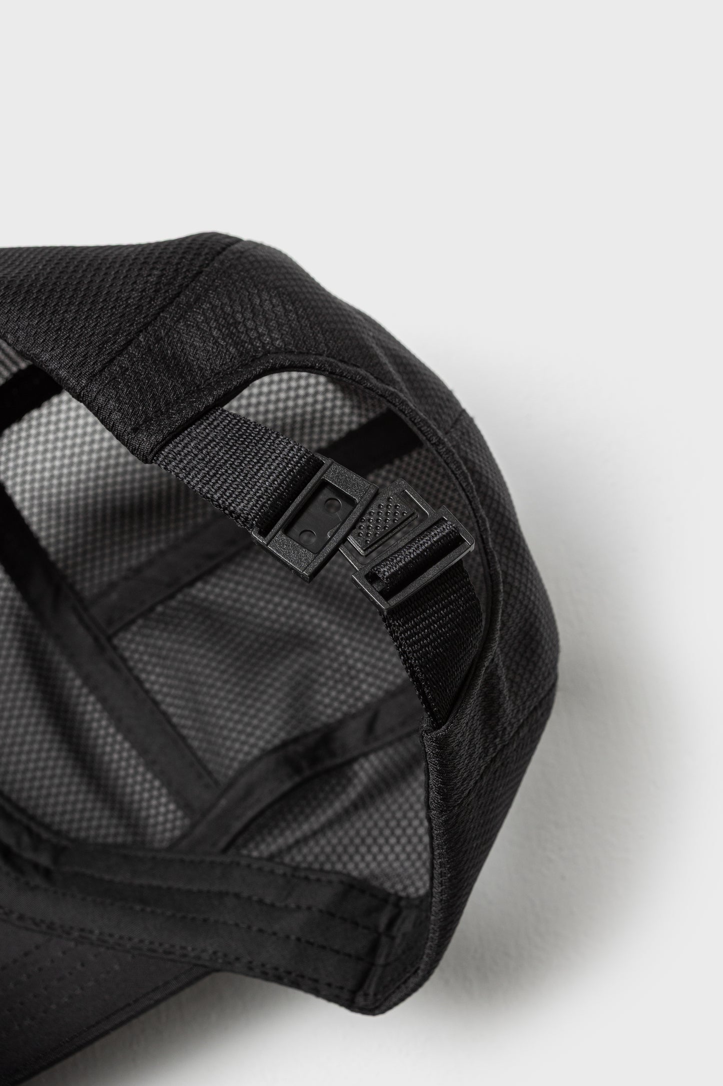 AIR MESH LIGHT CAP