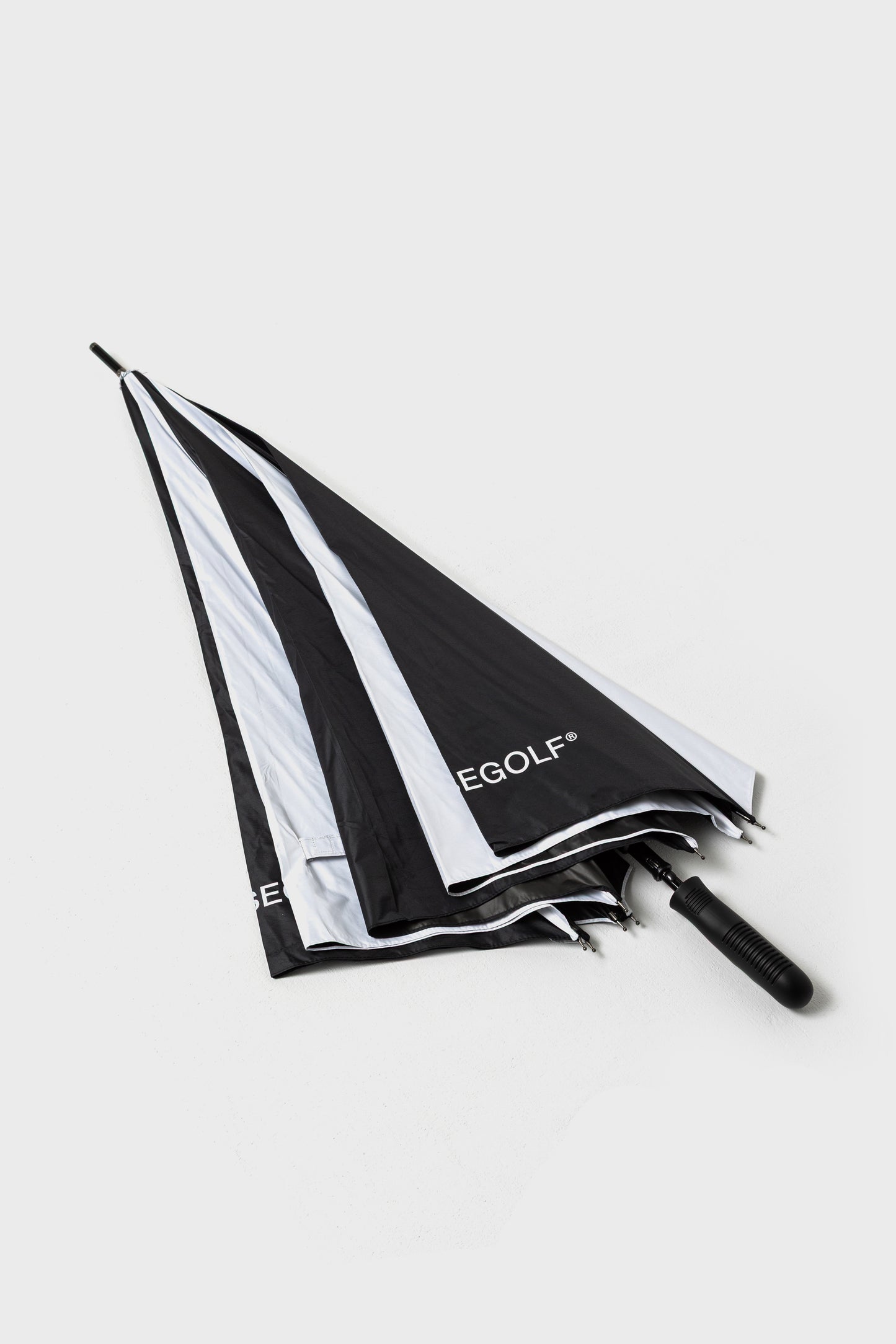 TWO-TONE UMBRELLA