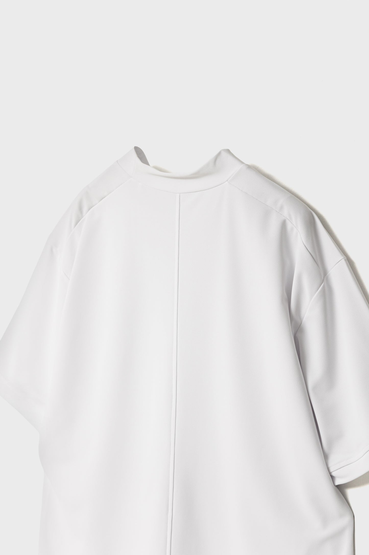 CLASSIC MOCKNECK TOP