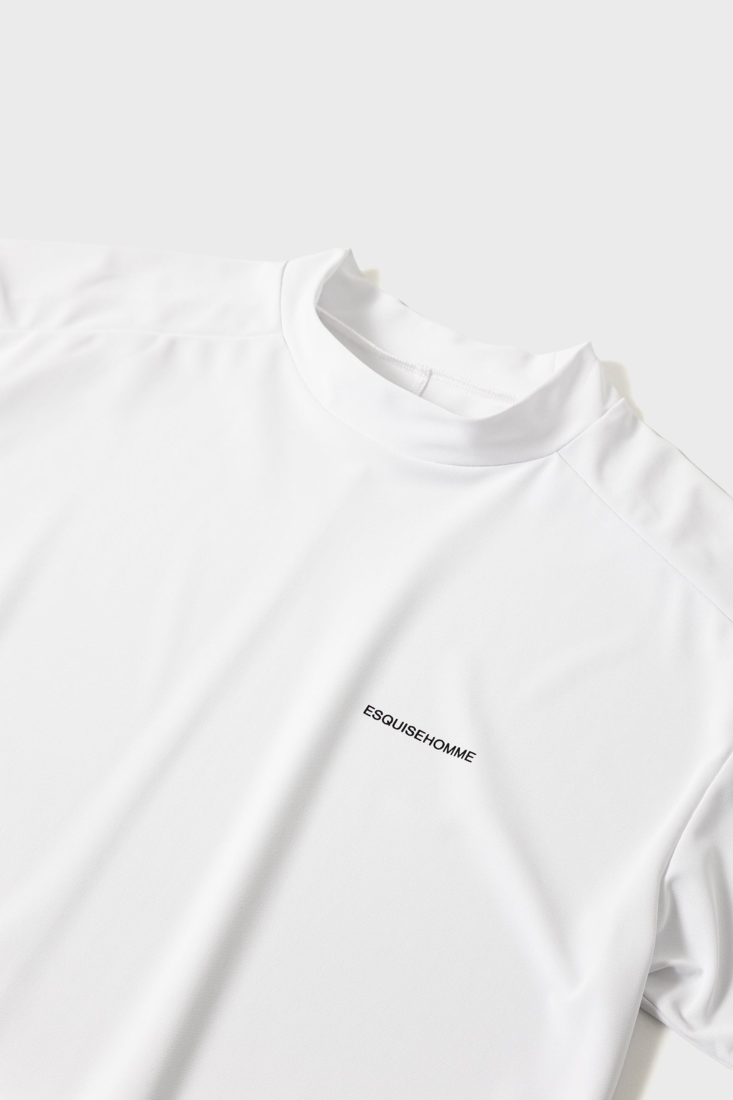 CLASSIC MOCKNECK TOP