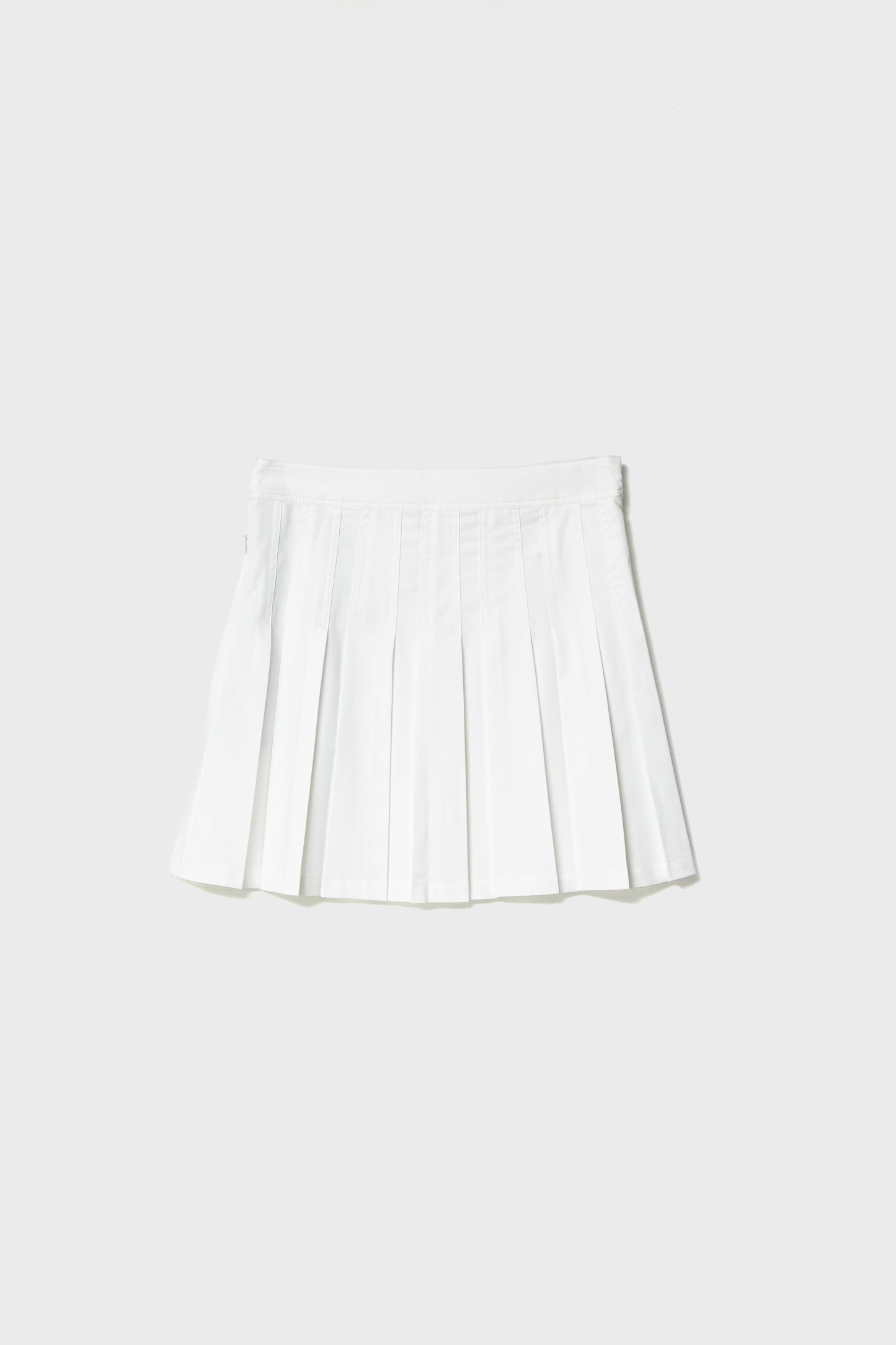 FLOWING PLEATS SKIRT