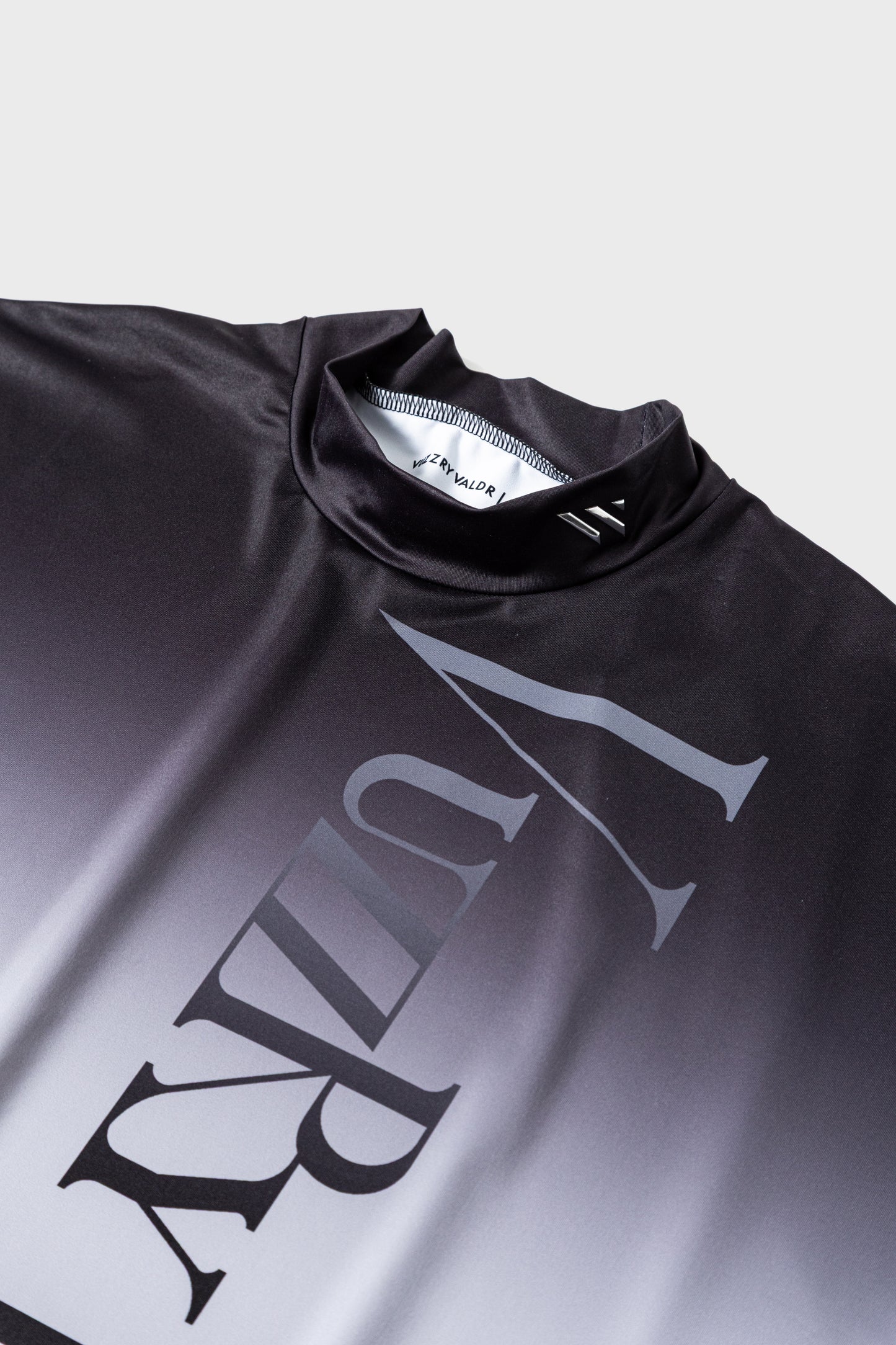 Gradation Mock Neck T-Shirt