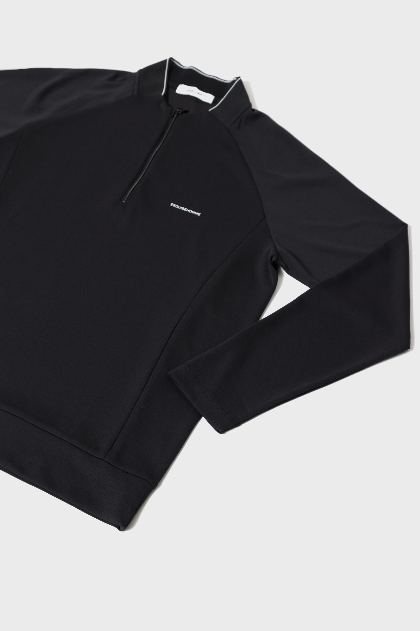 SMOOTH HALF ZIP HIGH NECK