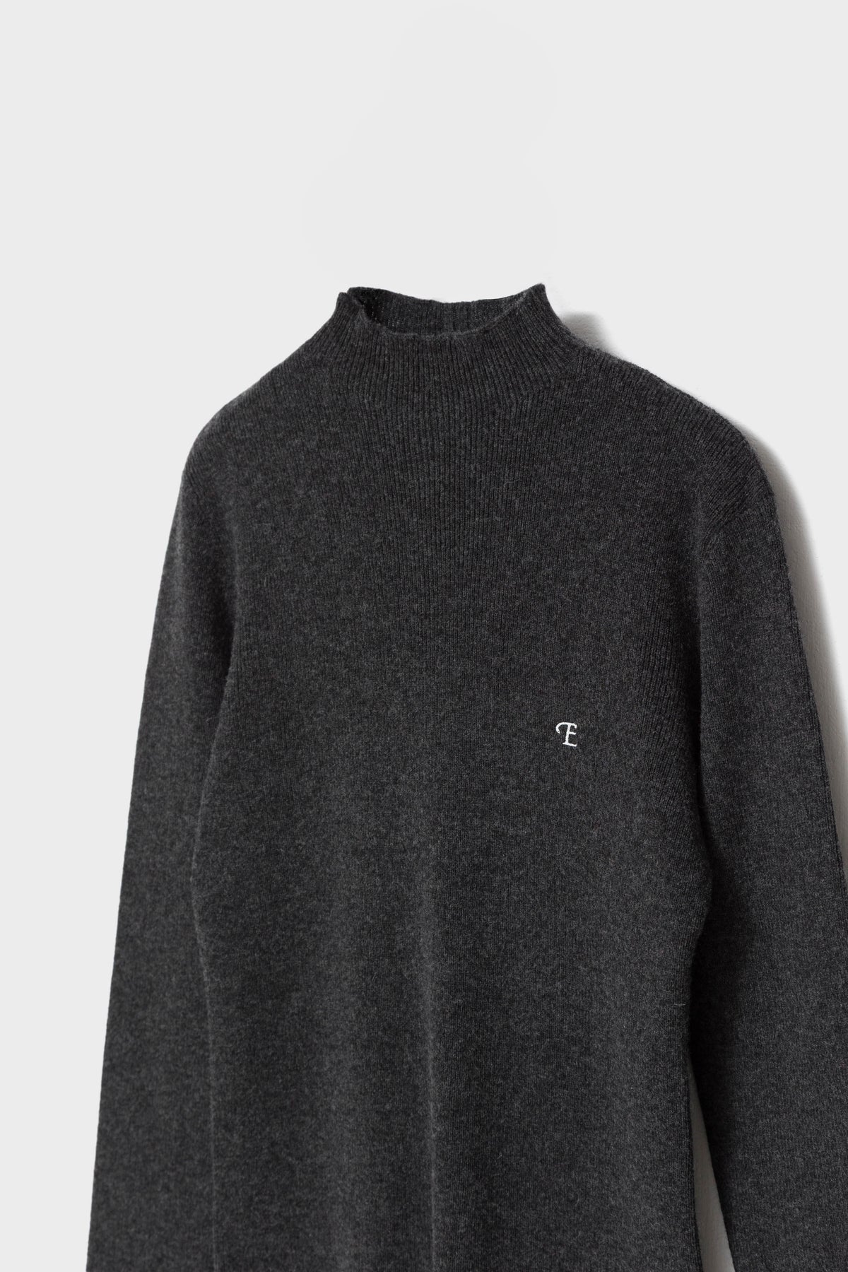 BLANC CASHMERE MOCK