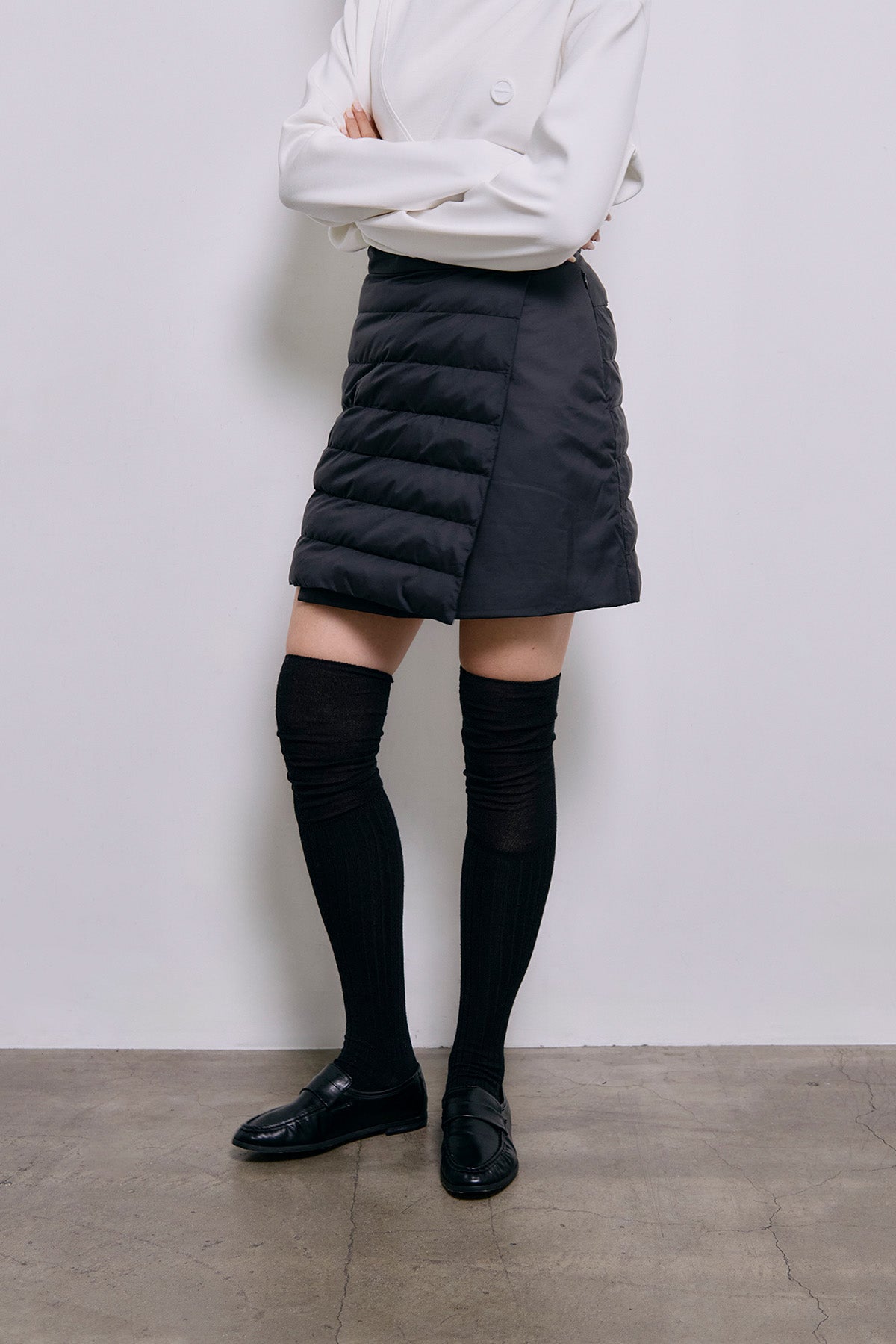 THE SILENT DOWN SKIRT