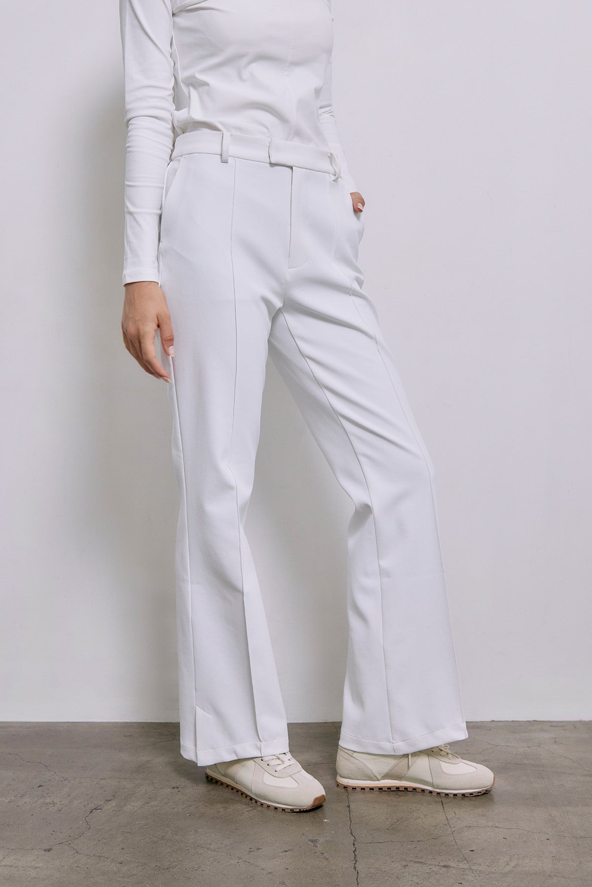 SLIT FLARE PANTS