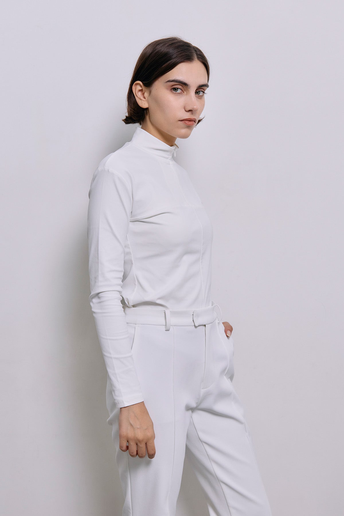 ESSENTIAL HALF ZIP