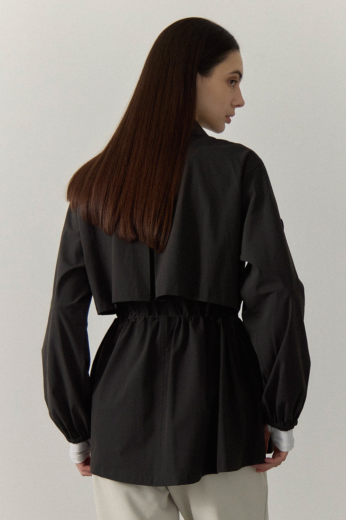 DRAWSTRING LIGHT JACKET