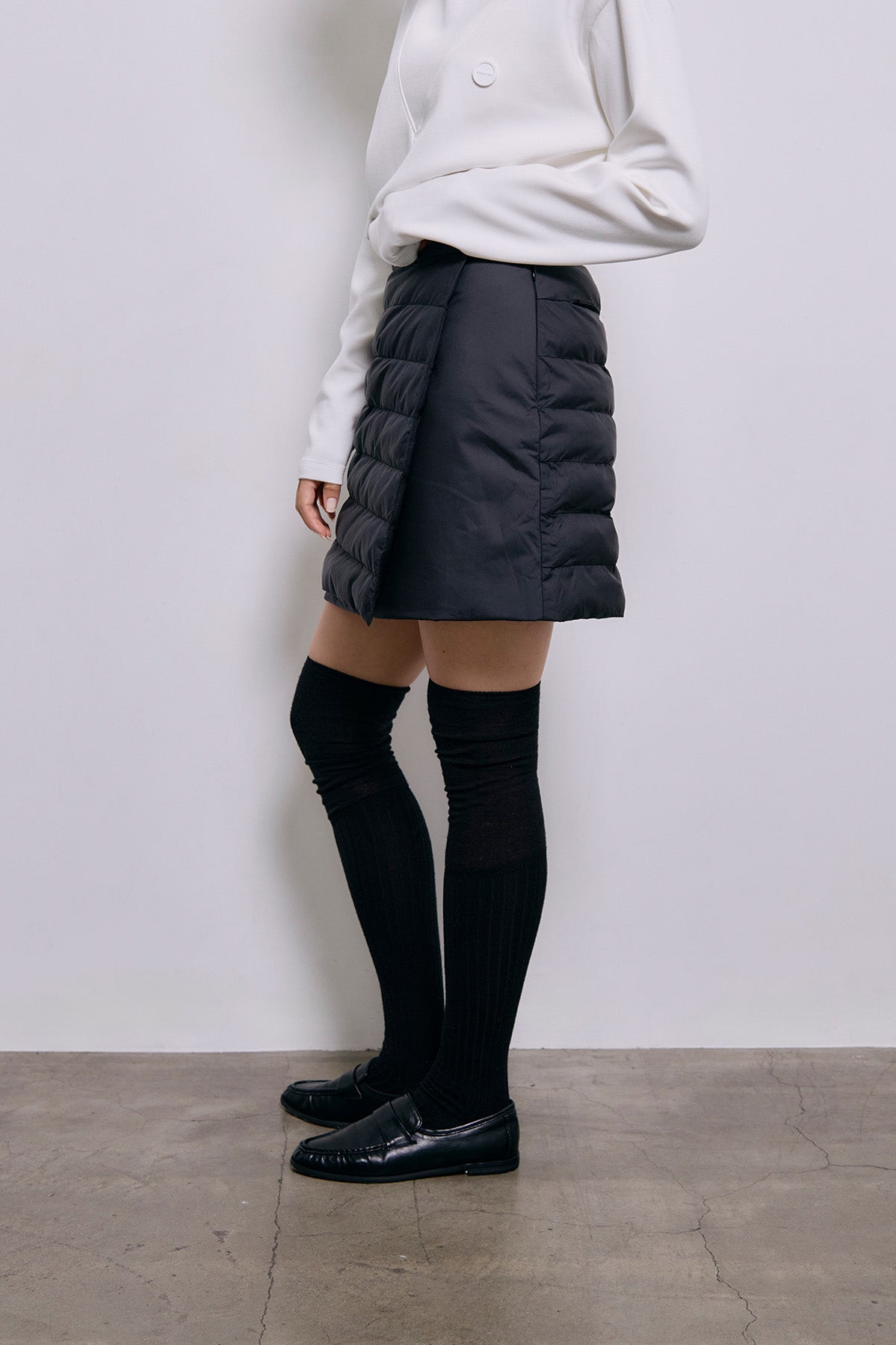 THE SILENT DOWN SKIRT