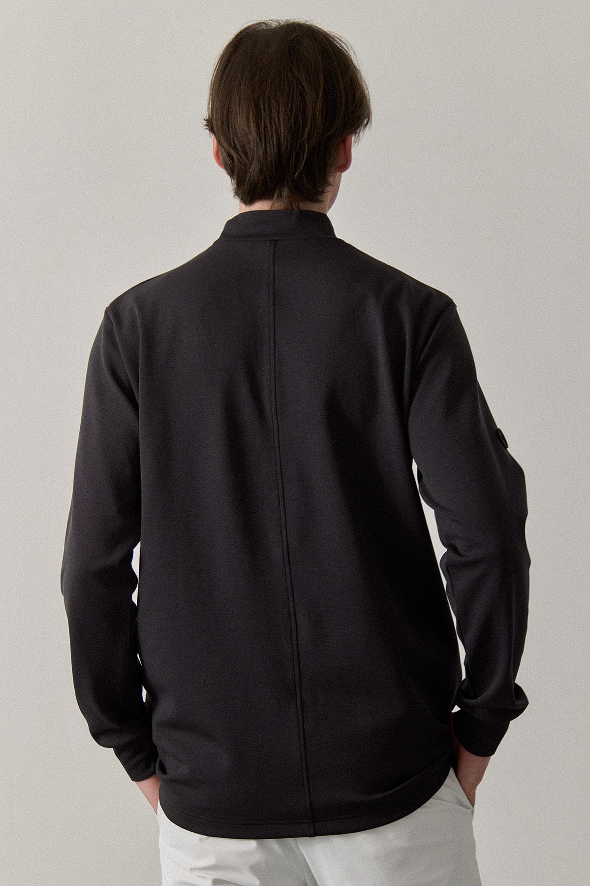 RELAXED STRETCH MOCKNECK