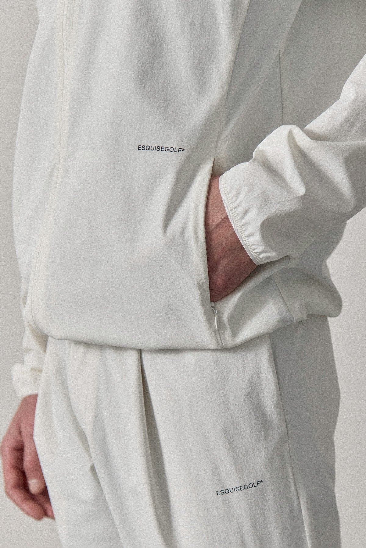 LIGHTFORM ZIP JACKET