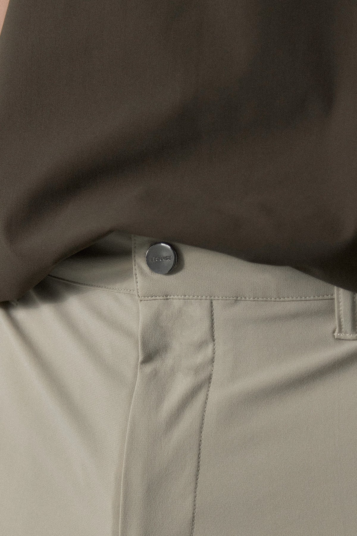 COOL-TOUCH GOLF PANTS