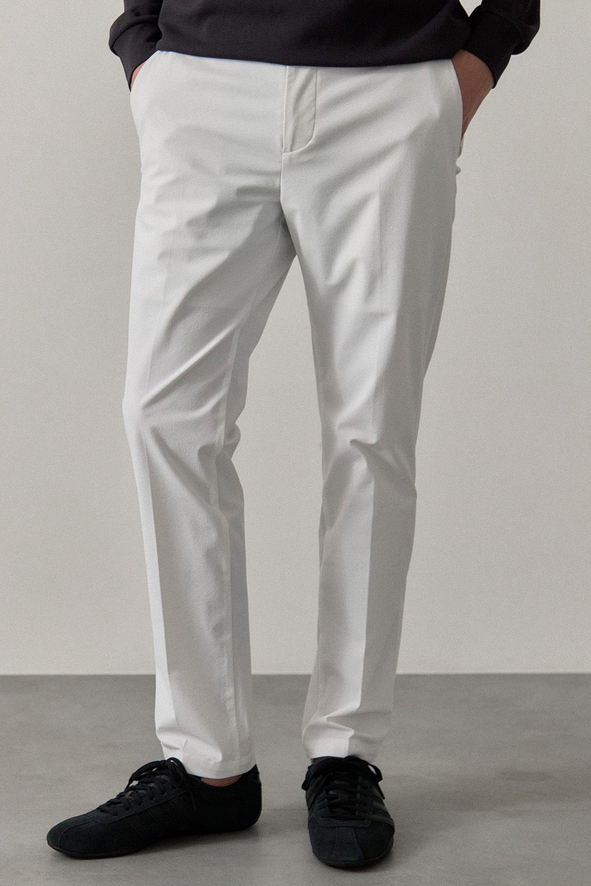 COOL-TOUCH GOLF PANTS