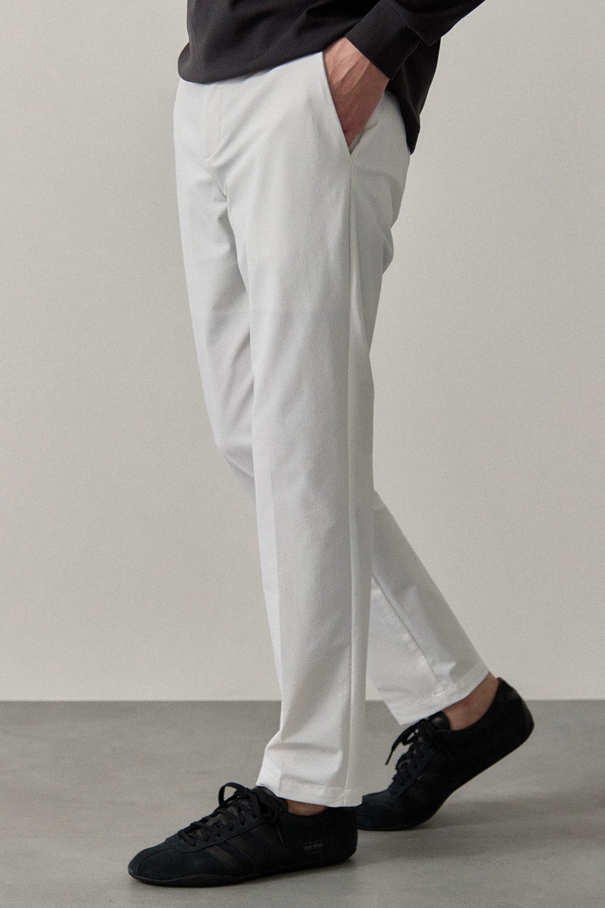COOL-TOUCH GOLF PANTS